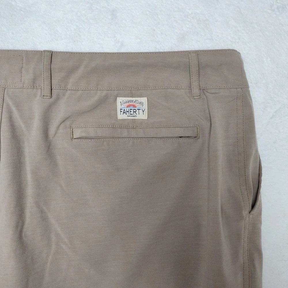 Faherty Shorts Mens 38 Beige 7